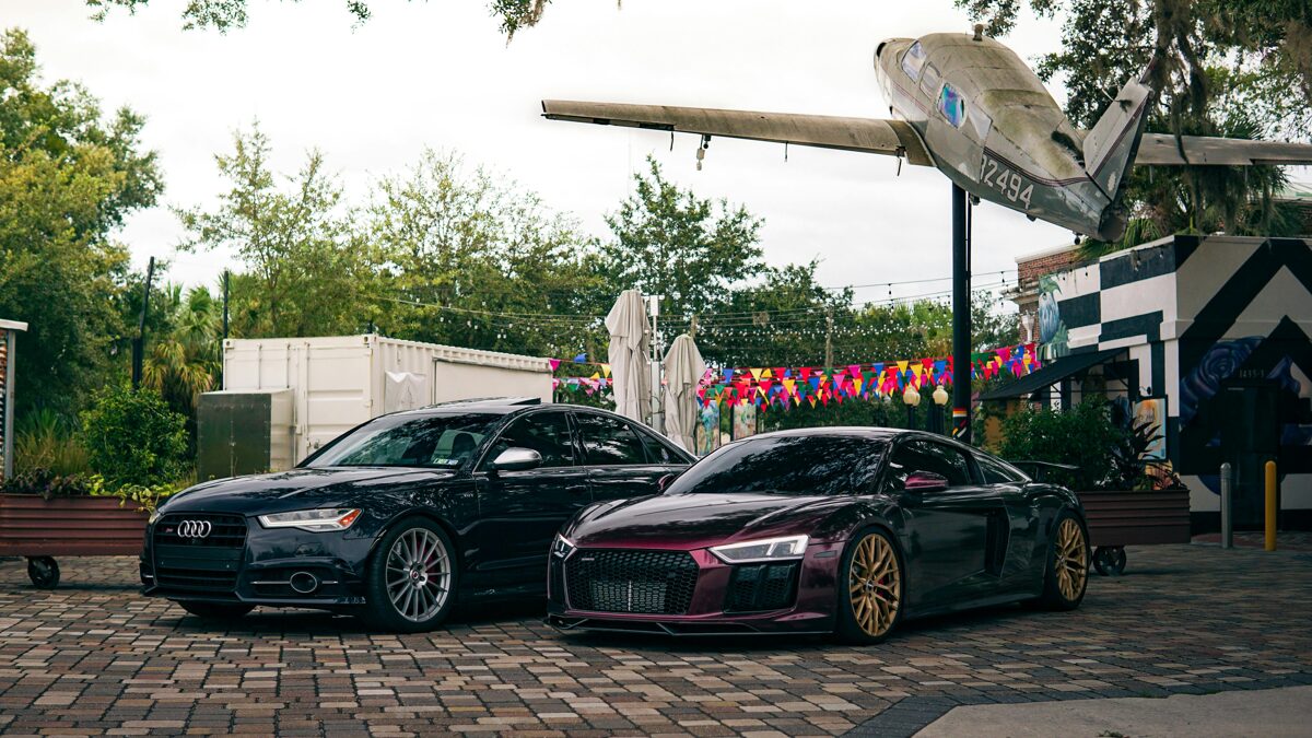 Komplekts: Virsbūves mazgāšana un salona tīrīšana